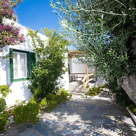 Holiday home Charming House Platy Gialos *